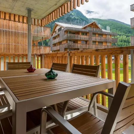 Montela Haus D شقة *
